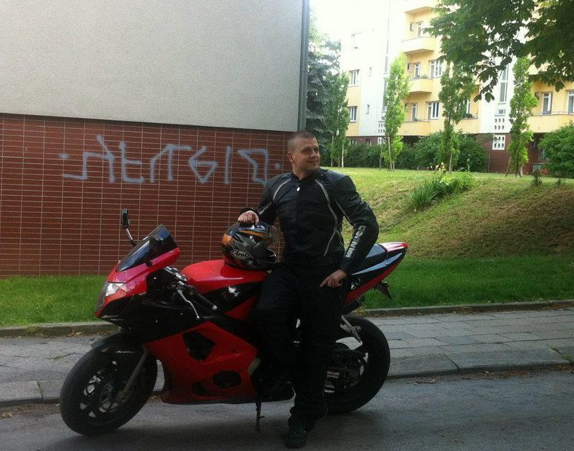 Gabriel avea 30 de ani, era căsătorit şi avea un copil.