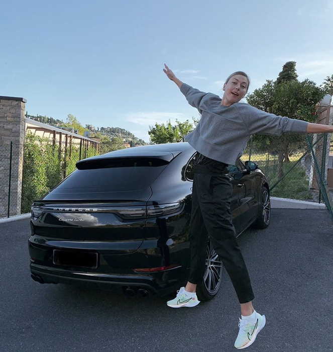 Veste neașteptată pentru fanii Mariei Sharapova! A făcut public numărul de telefon. Care e motivul acestei decizii