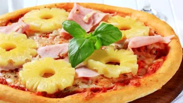 Preşedintele Islandei vrea interzicerea ananasului pe pizza! Motivul e de-a dreptul halucinant