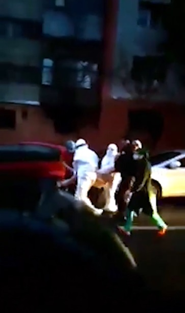 Medicii și polițiștii l-au prins din urmă pe pacientul cu COVID-19 și l-au dus înapoi la spital