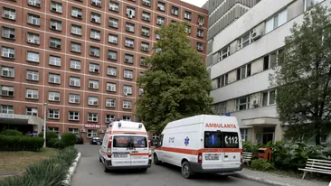 Focar printre cadrele medicale într-un mare spital din România. Peste 50 de angajați s-au infectat cu noul coronavirus