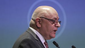 Ce spune Raed Arafat despre un eventual lockdown : „Noi încercăm să atragem atenţia tuturor că situaţia nu s-a terminat