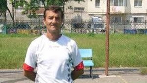 SUPER-INTERVIU ÎN EXCLUSIVITATE NAŢIONALĂ. Tatăl lui Răzvan Burleanu provoacă ”Armaghedonul” în Liga I. ”Gigi Becali pozează în Sfânt, dar e din Las Fierbinţi! Hagi e băgat la înaintare de…”