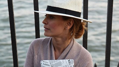 Andreea Esca şi-a planificat unde o să petreacă sfârşitul lumii, pe 21 decembrie! Eşti curios?
