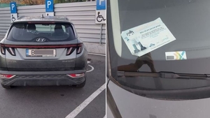 Mesajul lăsat de un bucureștean în parbriz, după ce a parcat pe 2 locuri