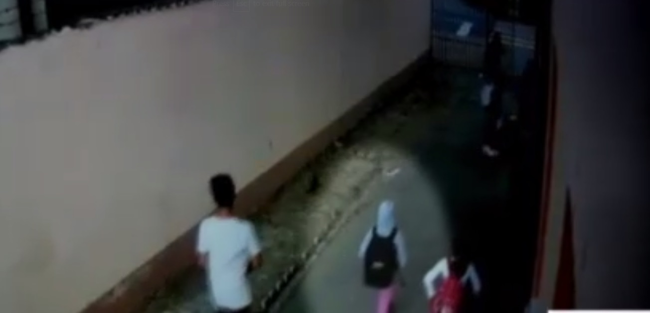Ultimele imagini cu fetița dispărută în Dâmbovița! Cum a fost filmată de camerele de supraveghere