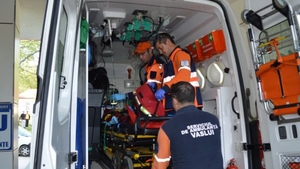 „Mortul-viu“ de la Vaslui: medicii, chemaţi să consulte un cadavru pregătit de înmormântare! Rudele: „I-am pus oglinda în faţă şi s-a aburit“