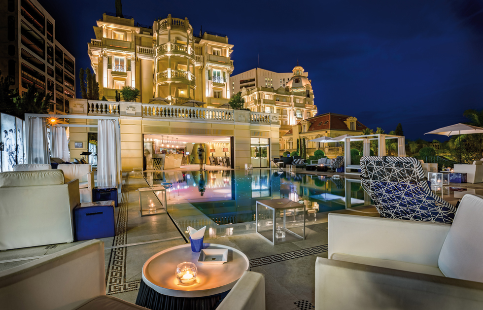 Familia Geoană se caza, de fiecare dată, la Monaco în luxosul hotel Metropole