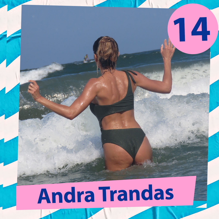 Top 30 vedete care se hârjonesc în apă în cele mai sexy poziții. Ce locuri ocupă Ramona Olaru, Antonia ori Gina Pistol între “Reginele Splash-urilor”