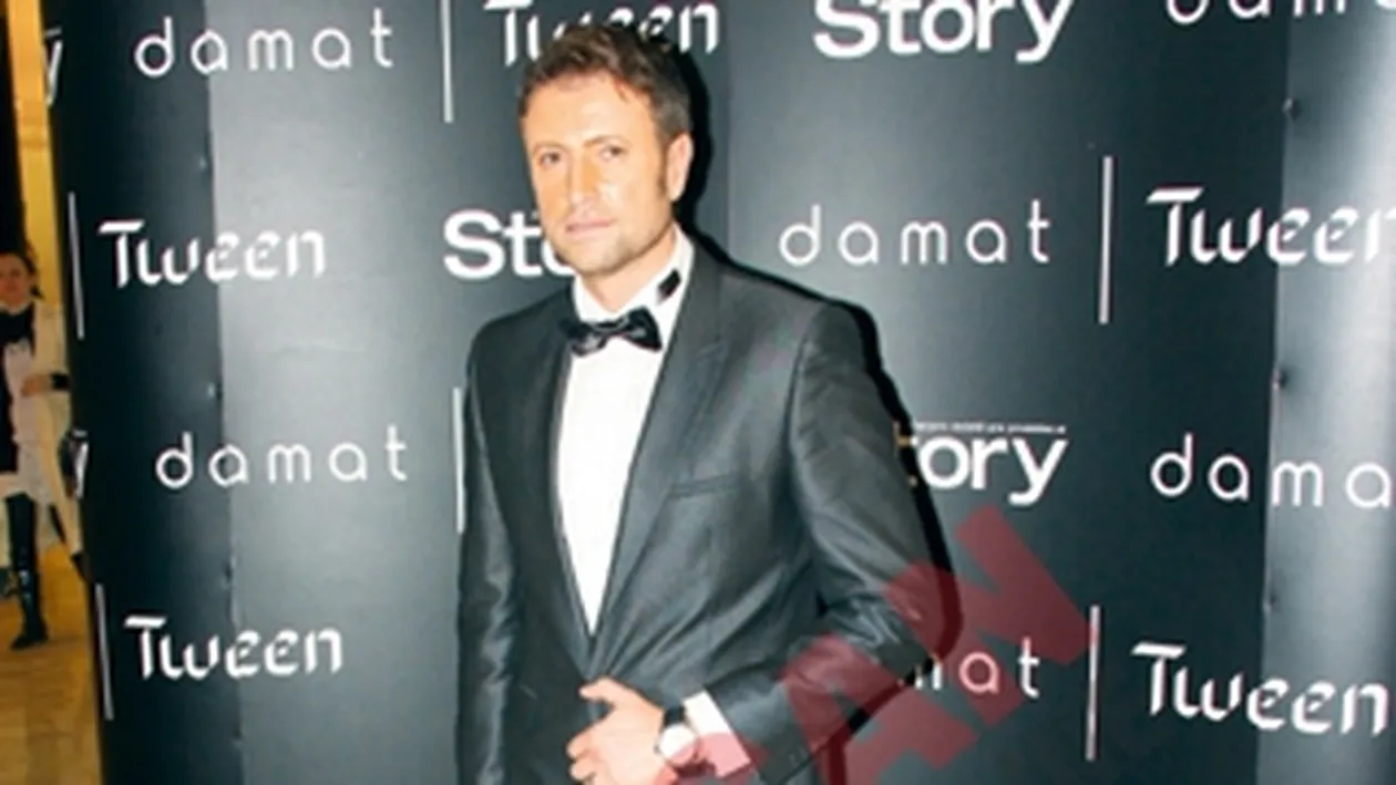 Catalin Botezatu, vacanta de lux in Cambodgia si Vietnam! Biletul a costat 11.000 de euro!