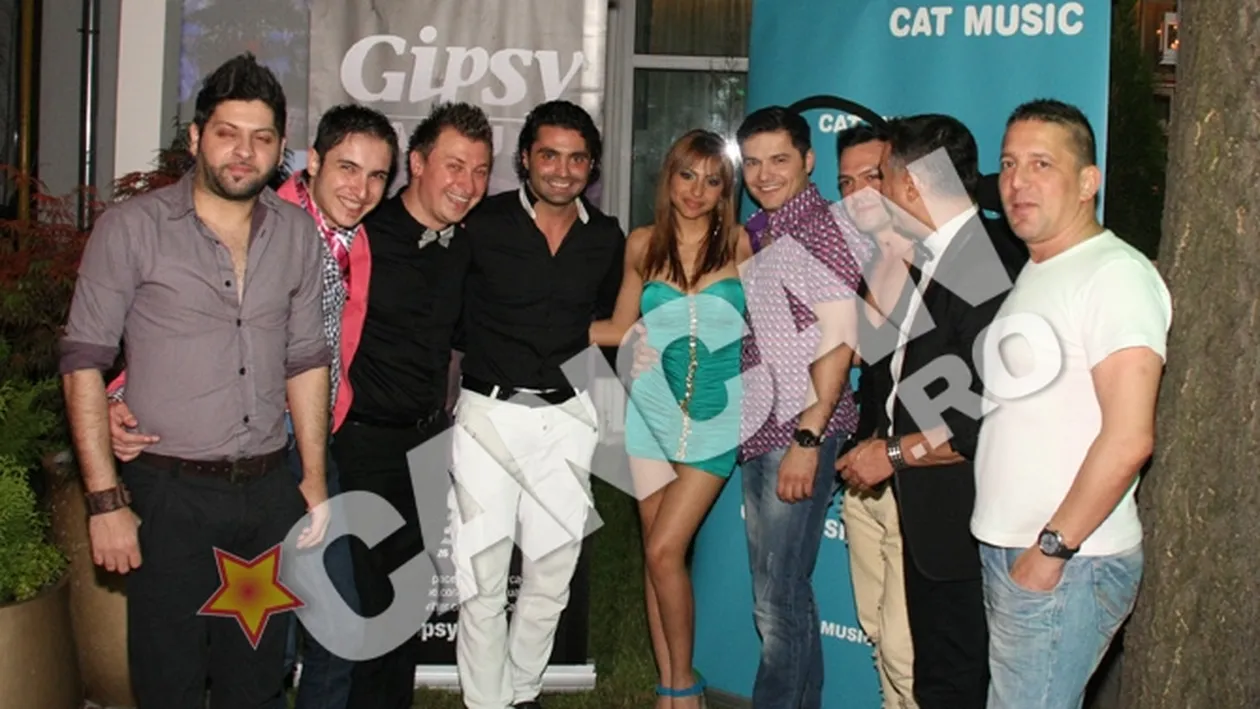 A pus ochii pe o pustoaica de 16 ani!  Pepe a cazut in mrejele unei eleve de liceu