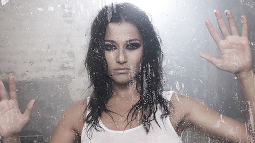 Claudia, ex-Sexxy, s-a săturat să fie cuminte: "Multi imi spun că sunt prea timidă. Am pierdut in cariera din cauza asta"