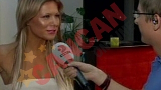 VIDEO Simona Sensual in dus cu echipa de filmare de la Kanal D! Vezi aici cum arata casa blondei!