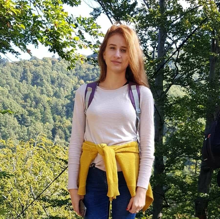 Rezultate BAC 2019, Edu.ro: Povestea înfiorătoare a Vasilicăi Călescu, eleva din satul Vârtopu care a luat 10 pe linie la Bacalaureat