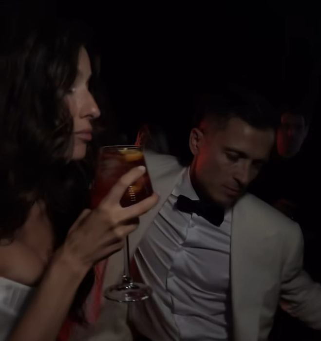 Alice Peneacă, party nebun la nuntă. Cum a arătat a doua rochie de mireasă + tortul special