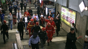 Ultima oră! Un bărbat a fost lovit de metrou, în urmă cu puţin timp şi e în stare gravă