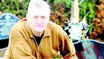 A ramas doar cu piatra funerara