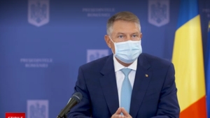Ce reacție a avut Iohannis când a văzut imaginile cu șefii Poliției întâlnindu-se cu Duduienii