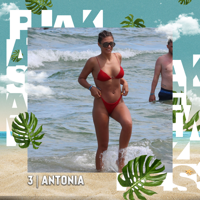 Top 30 sexy-vedete care aleargă în valuri, pe sfârșit de sezon. Pe ce locuri s-au “clasat” Antonia, Delia, Carmen Brumă sau Ioana Filimon