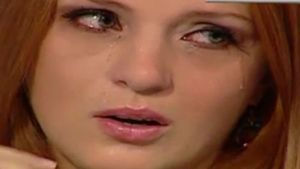 Calvarul continua! Speriata de mesajele de amenintare, Elena Hueanu a luat o decizie radicala inainte de procesul cu tatal fetitei