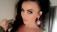 Reacţia virulentă, după ce a văzut pozele cu sexy-inspectoarea: ”Total nepotrivită!”
