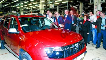 Basescu are Duster rosu-foc