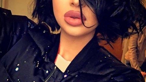 O vedetă de pe Instagram trăiește într-o mizerie de nedescris! În poze se dă bogată