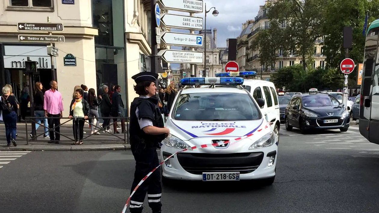 Atentat terorist la Paris! Au fost luati ostatici