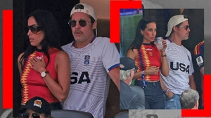 Brad Pitt și Ines de Ramon, apariție romantică la Cupa Mondială 2026. Au urmărit împreună victoria Spaniei alături de un alt cuplu celebru