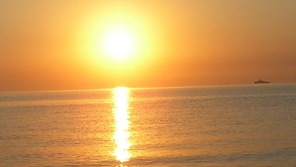 Soare, ploi, tunete si fulgere! Vezi ce vreme ne asteapta in zilele urmatoare!