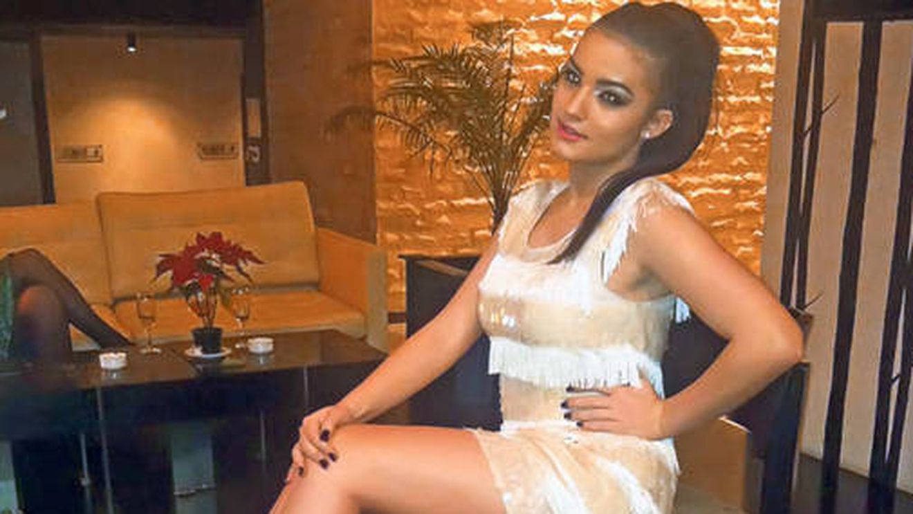 Imagini socante cu Diana Enache! Vezi cum arata mainile pline de taieturi ale tinerei