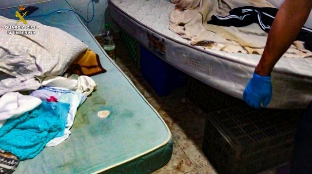Caz înfiorător de sclavie în Spania! Peste 600 de români și moldoveni, exploatați și obligați să trăiască în condiții mizere. Câți bani făceau pe lună membrii rețelei