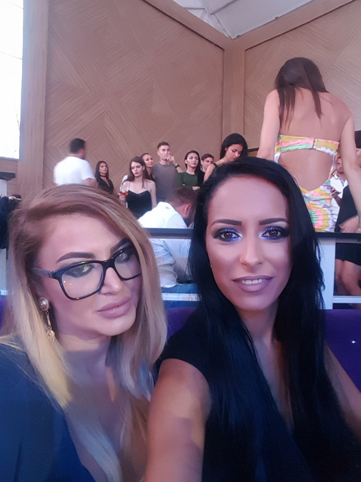 Claudia, fiica cea mică a lui Fane Spoitoru, a petrecut weekendul pe litoralul românesc