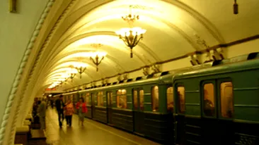Explozii la metroul din Moscova! 37 de morti!