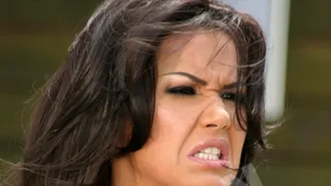 VIDEO Oana Zavoranu o face praf pe mama ei: Esti o ordinara si daca ma dezmostenesti iti semnezi sentinta la moarte