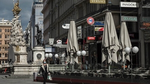 Austria, prima țară care intră în normalitate! Restaurantele, cafenelele și bisericile se redeschid din 15 mai
