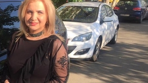 Carmen Şerban a dat jos 6 kg în mai puţin de două luni! Artista a dezvăluit reţeta minune cu care a scăpat de kilogramele în plus