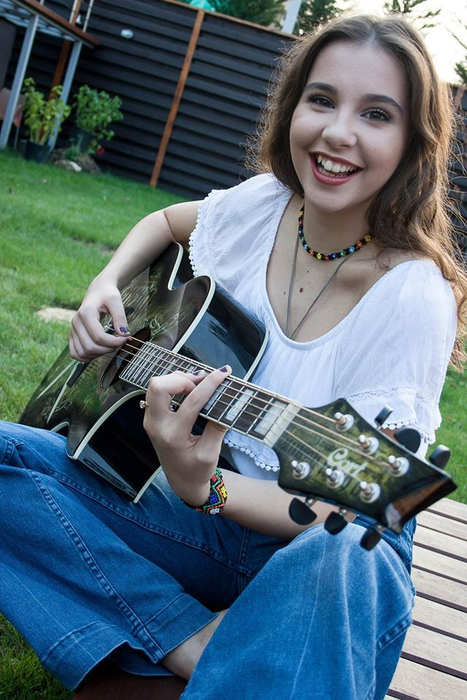 TEODORA BUCIU a câştigat VOCEA ROMÂNIEI 2016! Ce vrea să facă cu cei 100.000 de euro