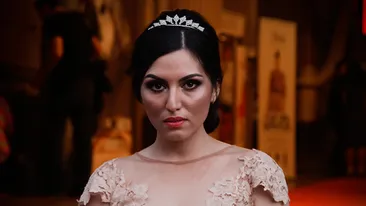 DOINIŢA OANCEA a vrut să îşi bucure fanii cu o poză de la plajă, dar aceştia au avertizat-o! Ai grijă cu...