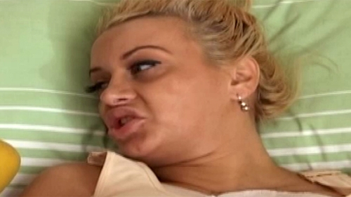 Simona Trasca, ceruta de sotie pe patul de spital! Afla cine e amorezul si ce i-a raspuns blondina