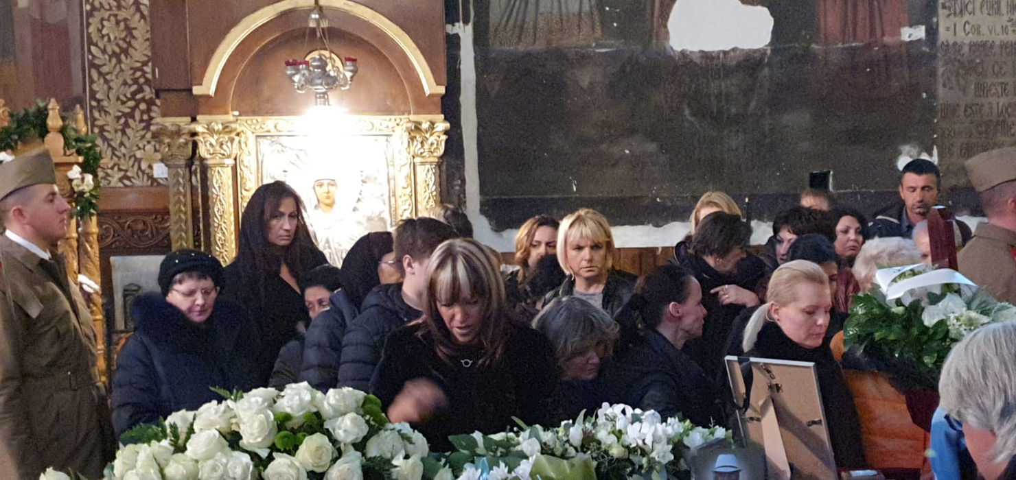 IMAGINILE DURERII. Ziua în care România își ia adio de la Mihai Constantinescu