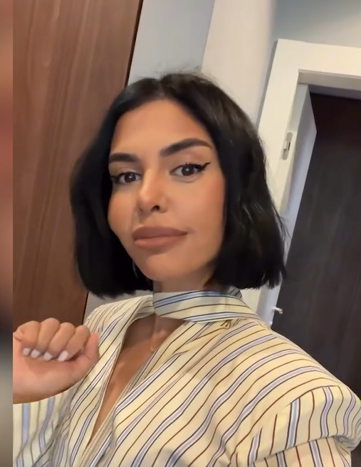 Cum arată casa în care locuiește Andreea Popescu, după divorț? Baie ca a ei, mai rar