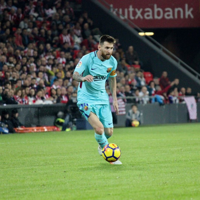Lionel Messi a avut parte de o surpriză de proporţii în timpul meciului de la Pireu! Toată lumea a fost uimită