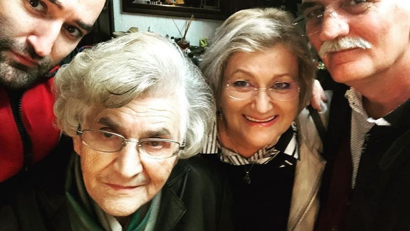 Mama lui Smiley i-a dat vestea cumplită despre tatăl său: „Am știut că s-a întâmplat ceva rău”. Momentul în care soțul Ginei Pistol nu s-a mai putut abține și a izbucnit în plâns