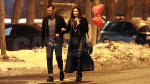 Vedeta Antenei & iubitul au luat o ”pauză” la 4 luni după ce au devenit din nou părinţi