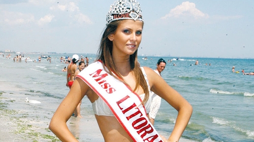 A fost Miss Litoral si Miss Earth, dar bubele i-au invadat chipul angelic. Vezi cum arata acum una dintre cele mai sexy romance
