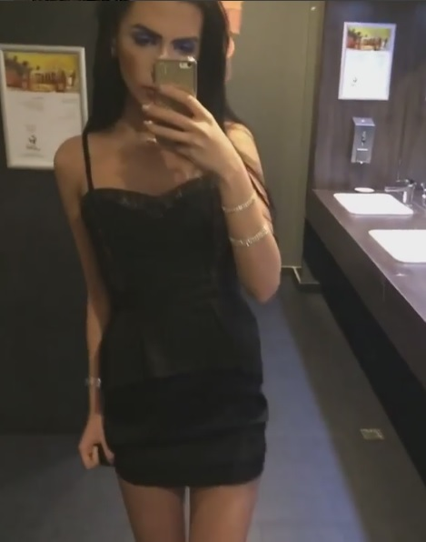 Adolescenta cere acum 2 milioane de euro pentru prima sa noapte de amor