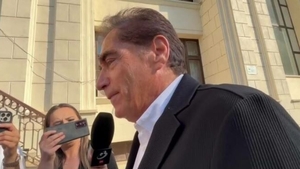 Petre Roman, prima reacţie după ce a fost adus la Parchetul General! Ce acuzaţii i se aduc