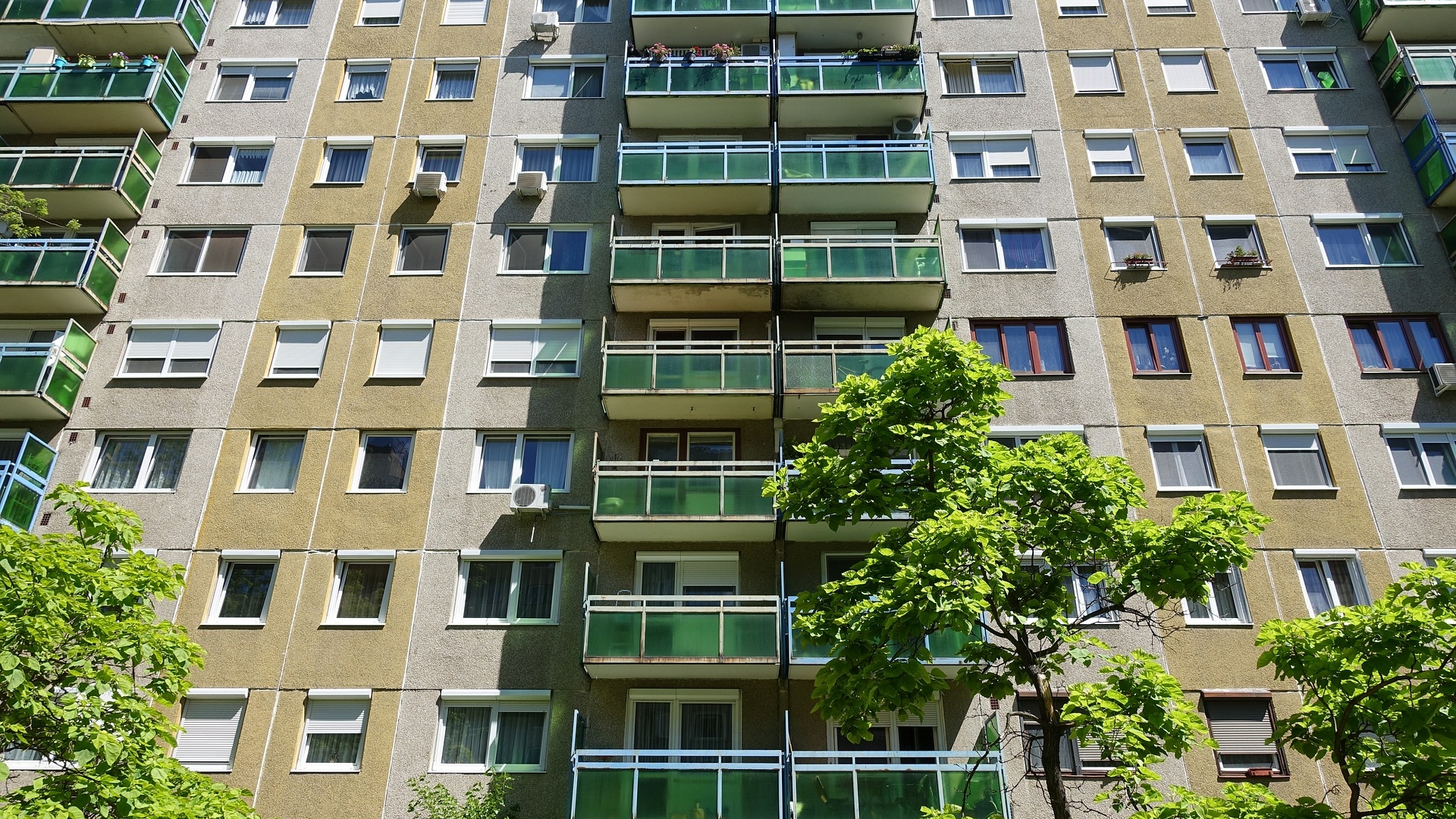 O asociație de proprietari a fost dată în judecată pentru 20 de lei. Cum s-a terminat procesul