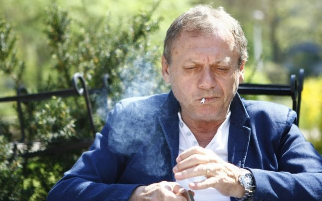 La fel ca și Florin Busuioc, Ilie Balaci era un împătimit al fumatului